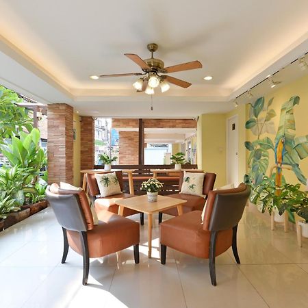 Salin Home Hotel Ramkhamhaeng Бангкок Екстер'єр фото