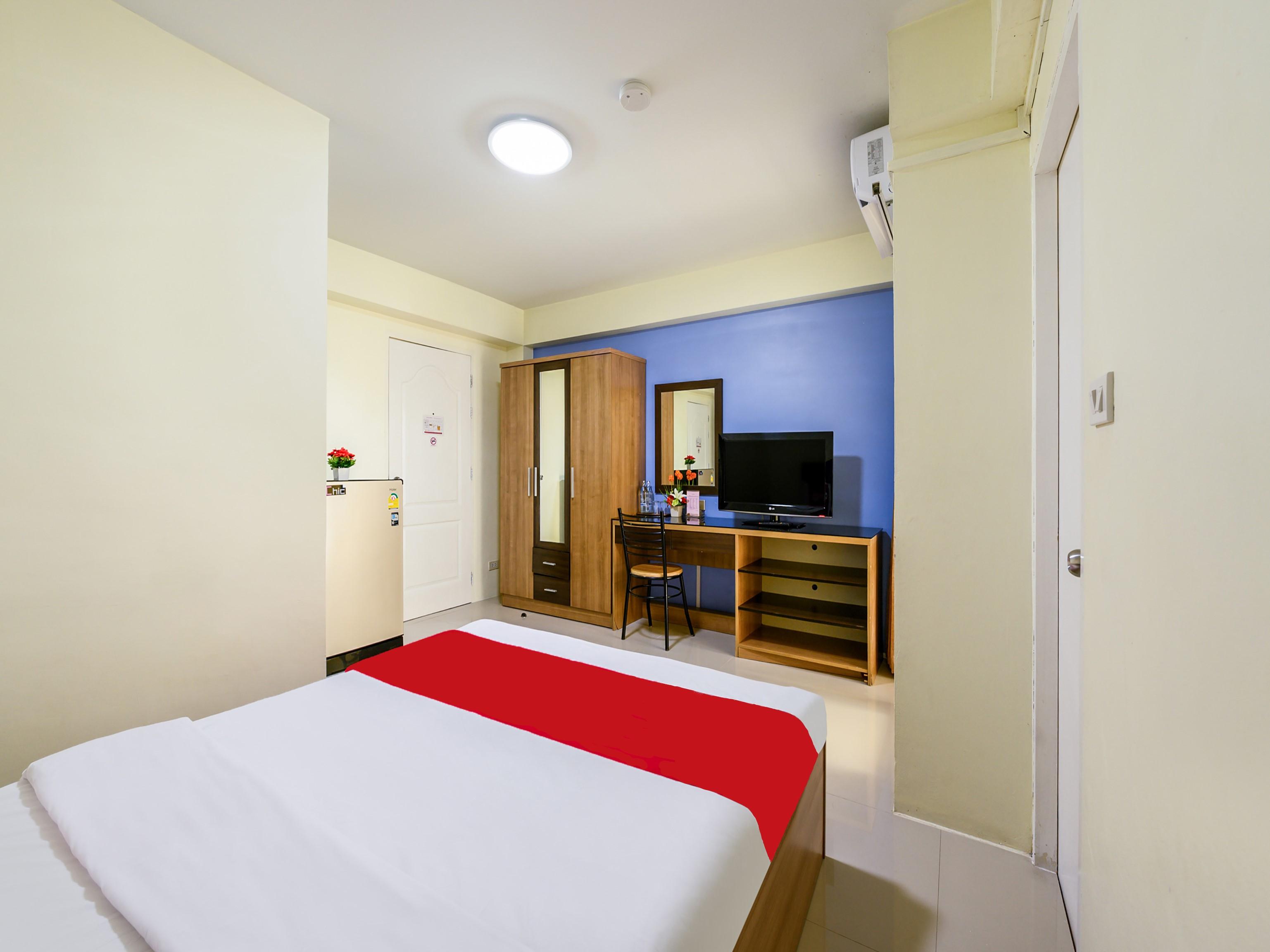 Salin Home Hotel Ramkhamhaeng Бангкок Екстер'єр фото