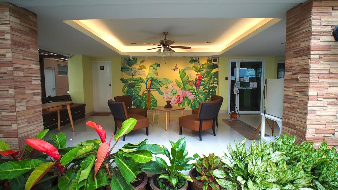 Salin Home Hotel Ramkhamhaeng Бангкок Екстер'єр фото