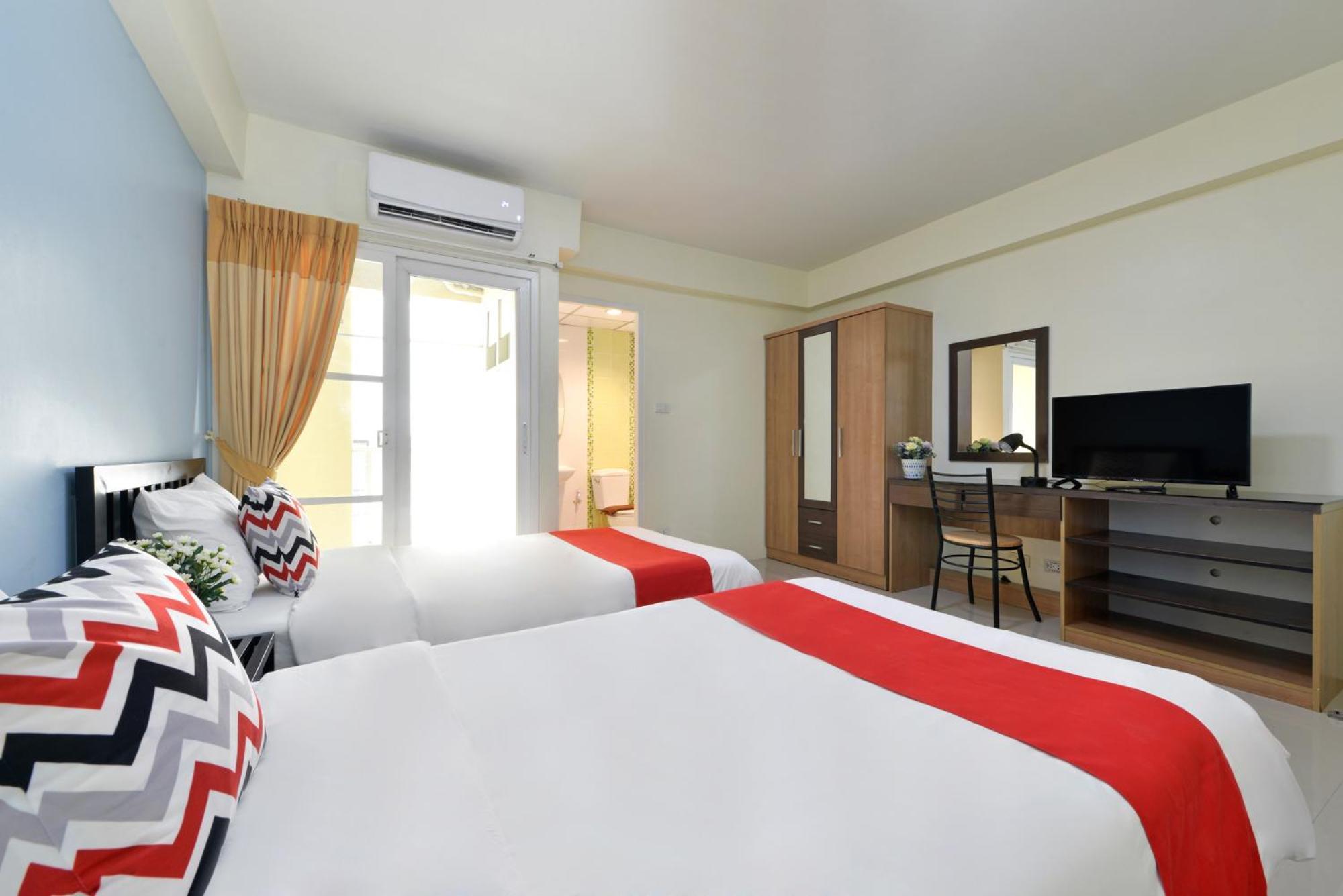 Salin Home Hotel Ramkhamhaeng Бангкок Екстер'єр фото