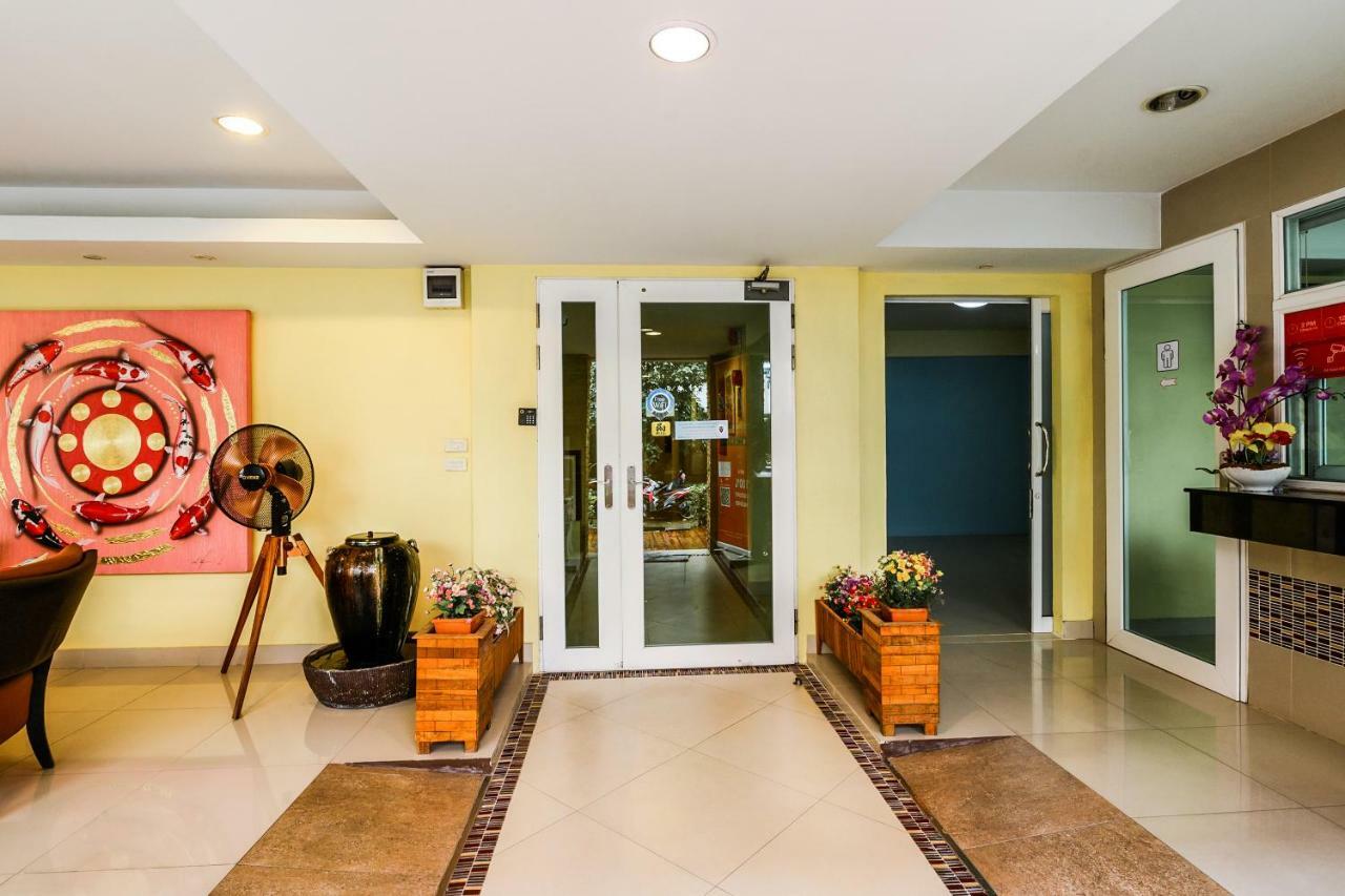 Salin Home Hotel Ramkhamhaeng Бангкок Екстер'єр фото